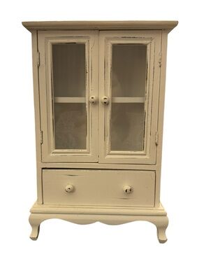 Cream Vintage-Style Display Cabinet Jewelry Box